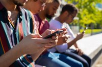 Fonte: Freepik por katemangostar Redes sociais: Supremo segue MPF e amplia responsabilidade de plataformas por conteúdos postados