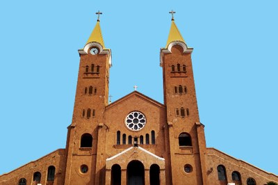 Imagem da fachada do Santuário de Nossa Senhora da Abadia