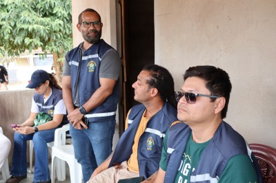 Foto posada da equipe.