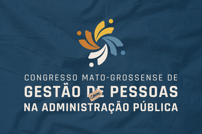 Imagem: Ascom MPF Banner com fundo azul jeans, textura amassada, sobre ele se lê: primeiro congresso de gestão de pessoas da administração pública. a fonte é branca, e sobre a palavra DE tem um adesivo com a palavra com dentro, um truque visual. A logotipo do evento é formado por um elemento visual ondulado dividido ao meio até metade da figura, que se repete quatro vezes, em quatro cores diferentes -alaranjado, azul, amarelo e marrom claro, formando um círculo.
