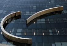 TST anula dispensa imotivada de servidora concursada celetista em estágio probatório