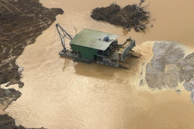 Foto aérea de garimpo ilegal