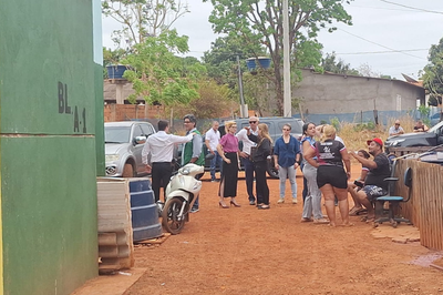 Visita ao conjunto habitacional Padre Aldacir José Carmiel