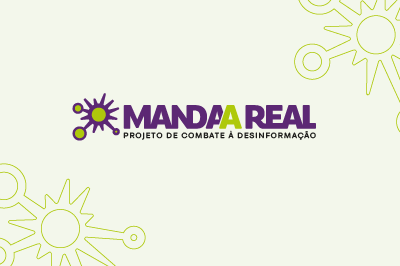 Arte: Comunicação/MPF A imagem apresenta um fundo claro com elementos gráficos em tons de verde e roxo, que lembram ilustrações estilizadas de vírus. No centro há um logotipo com o texto Manda A Real em letras maiúsculas. Abaixo, há um subtítulo em preto que diz Projeto de Combate à Desinformação.