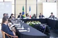 Brasil e França discutem medidas conjuntas para barrar financiamento de redes criminosas transnacionais — MPF-MG de 2º Grau