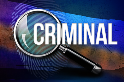 Arte retangular em tons de azul claro, escuro e marrom com a imagem de uma lupa analisando uma digital. Em letras brancas escrito Criminal
