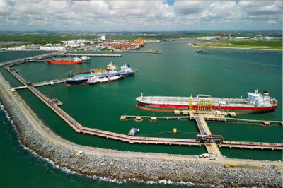 Foto aérea do Porto de Suape