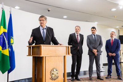 Assinatura de acordo